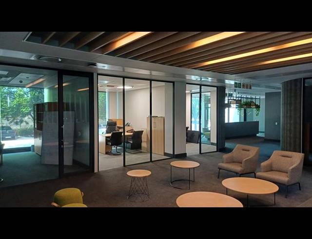 BUSINESS PROPERTY TO RENT IN DORINGKLOOF